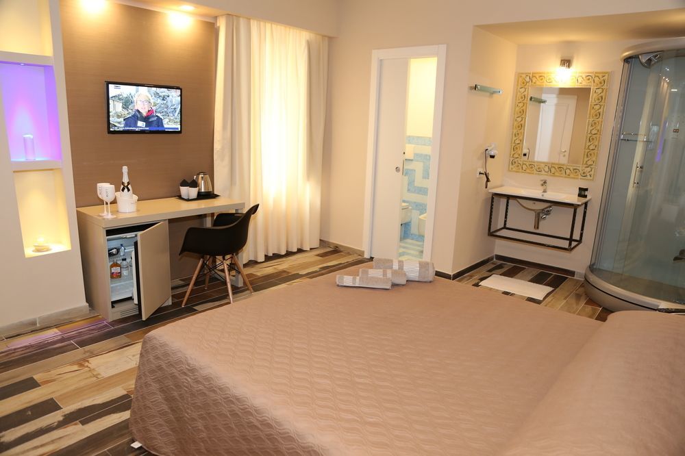 Don Ugo Luxury Rooms Тропеа Екстериор снимка